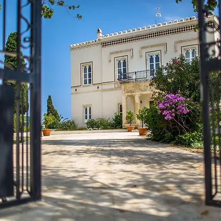 Mon Repos Luxury